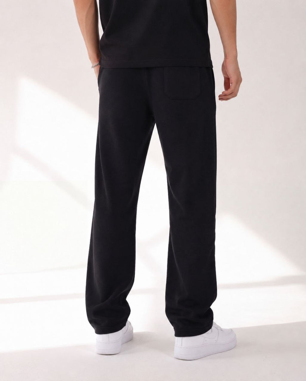 Black sweatpants