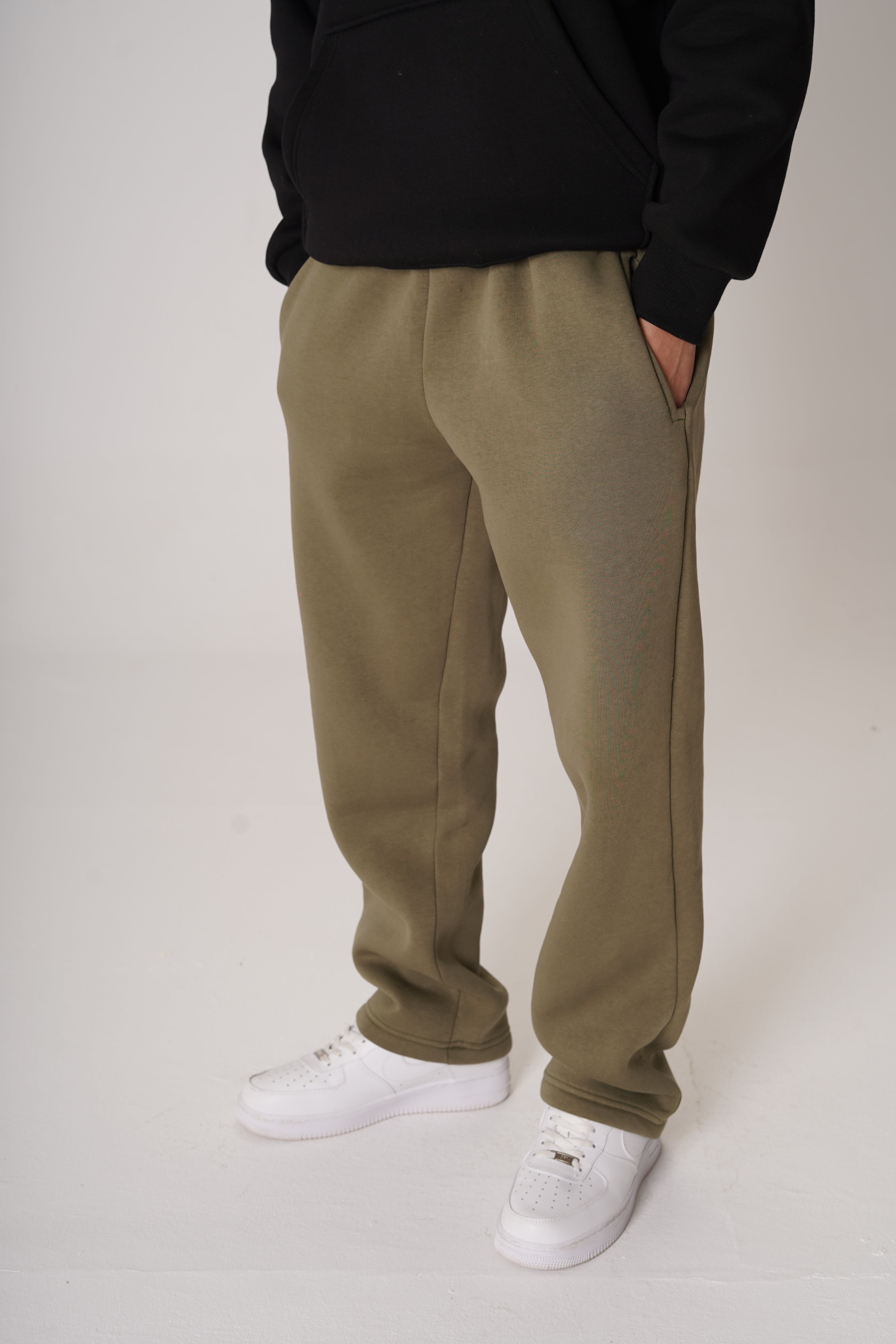 Olive Straight Sweatpants