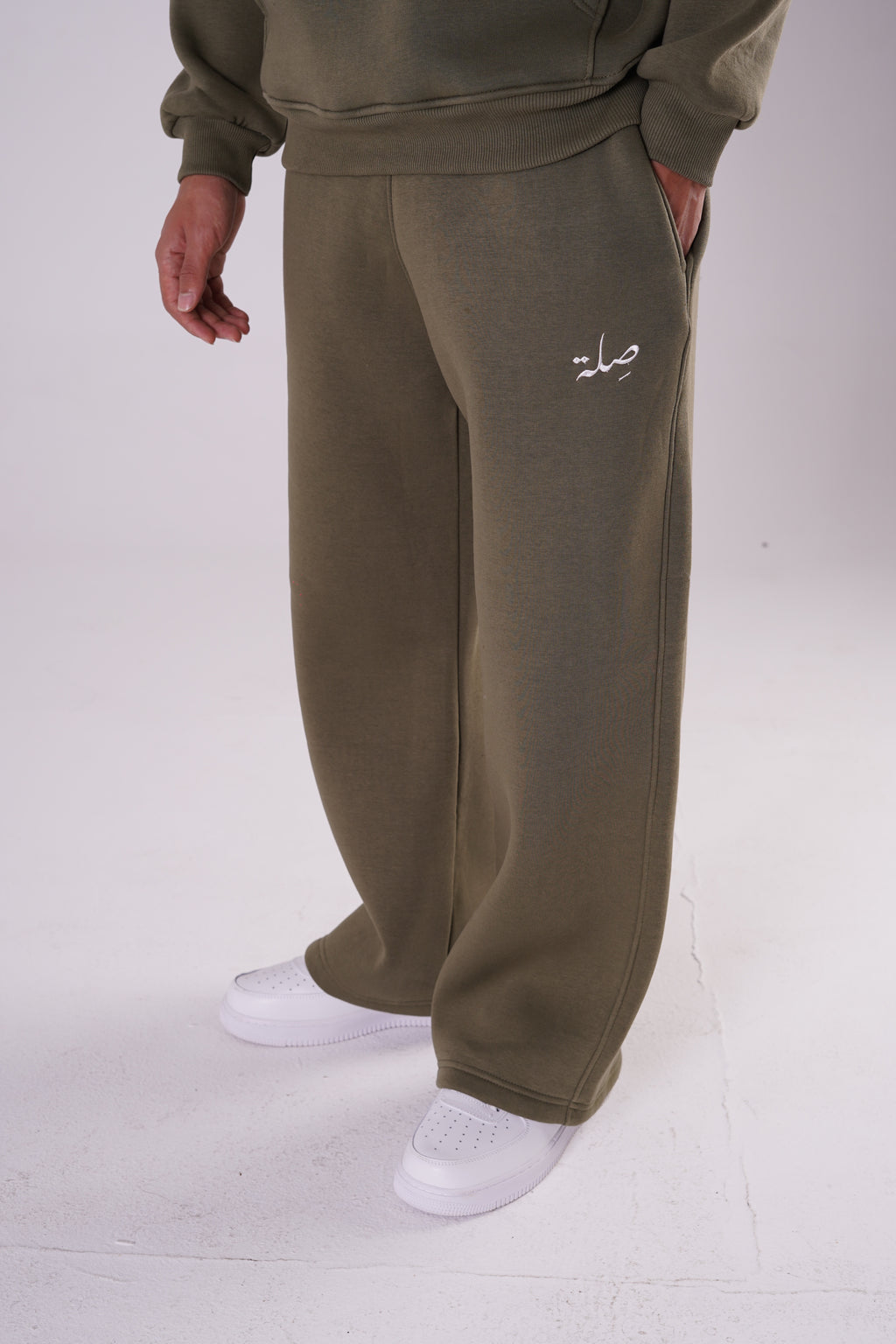 Olive Straight Swaetpants